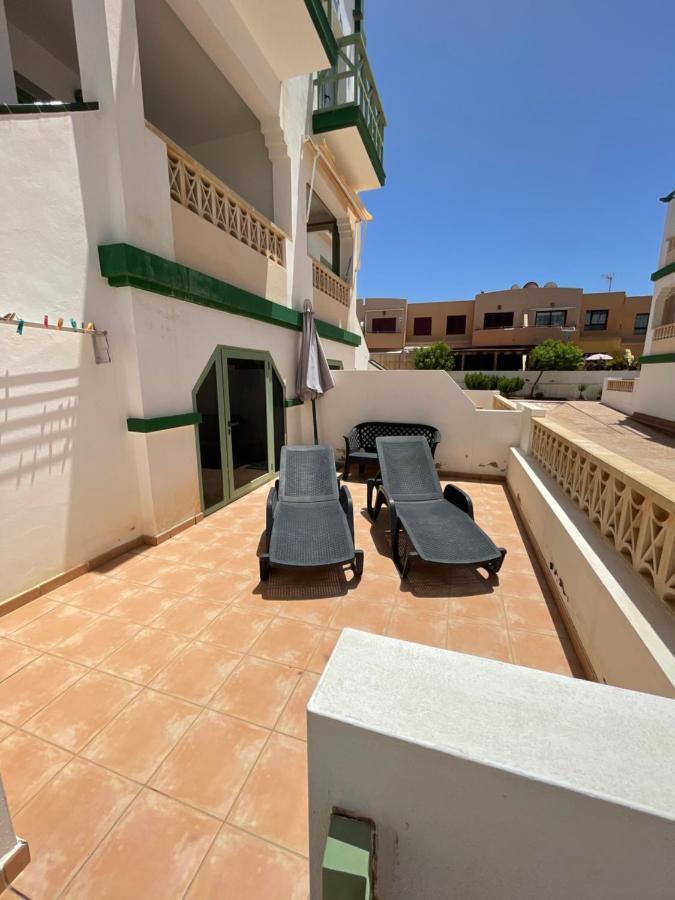 Apartamento Gaudia Caleta de Fuste Extérieur photo